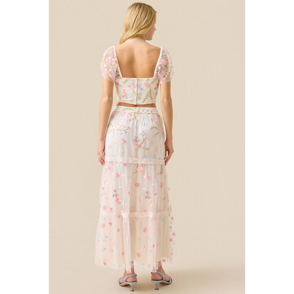 Altar’d State Ambrose Floral Embroidered Top NWT Medium - Picture 7 of 7